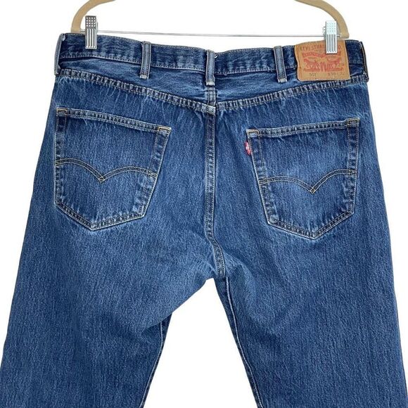 Levi's 501 Mens Blue Button Fly Classic Straight Denim Jeans Sz 38x32 - Picture 5 of 10